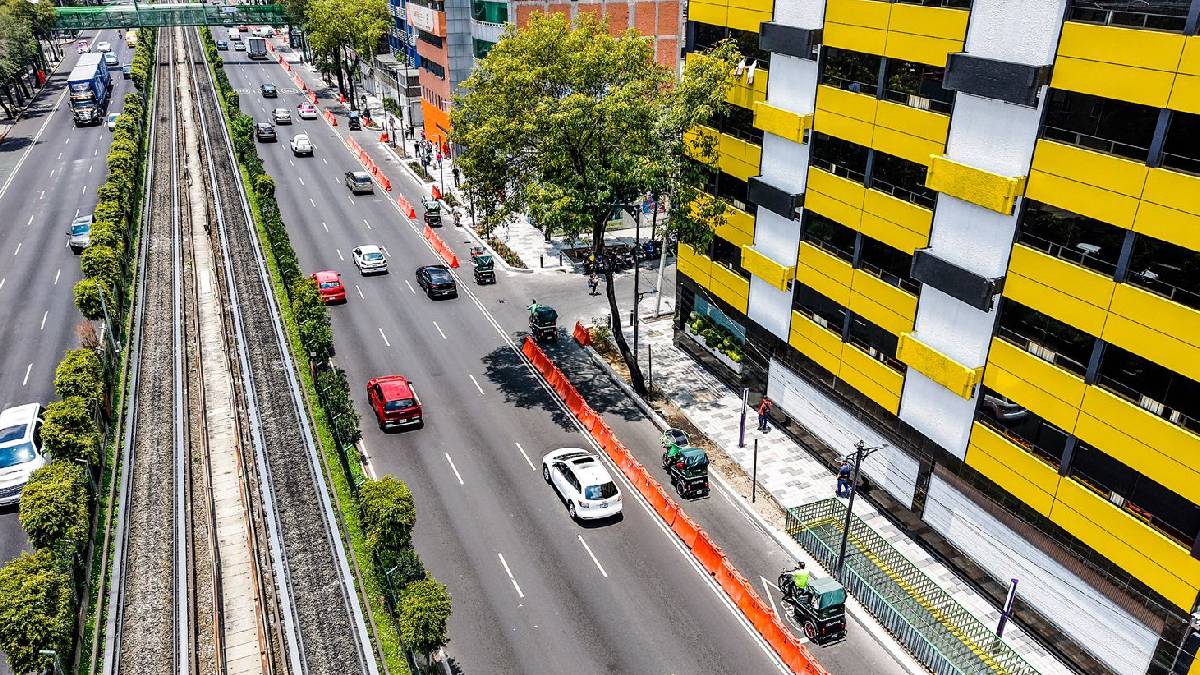 ciclovia tlalpan-Luftbild_mxc.com.mx Luftbild neuer Radweg Calzada Tlalpan Mexico City